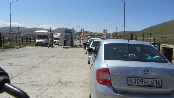 IMG_2175.JPG (254.93 KiB) 4068 mal betrachtet IMG_2175.JPG