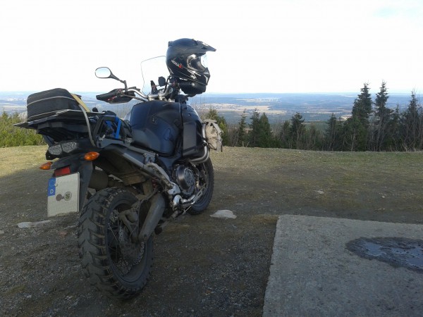 20151227_125317a.jpg (341.3 KiB) 1959 mal betrachtet Fichtelberg im "Winter"!