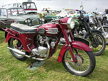 220px-Triumph_Speed_Twin_motorcycle.JPG