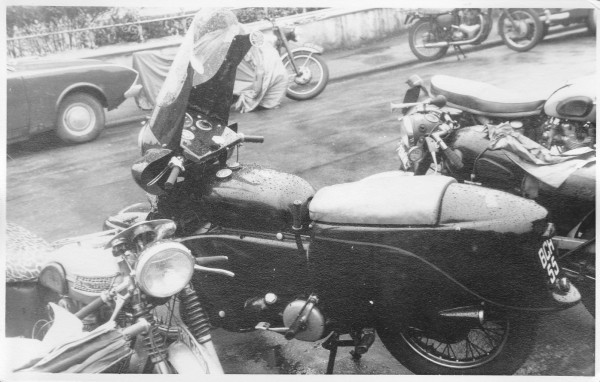 Vincent Black Knight.jpg