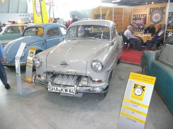 Opel-Rekord-1953.JPG
