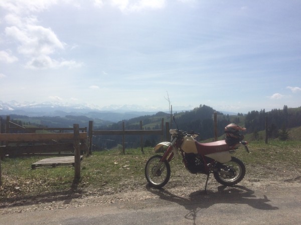 Foto 10.04.16, 14 12 47.jpg (260.2 KiB) 4558 mal betrachtet Blick in die Alpen