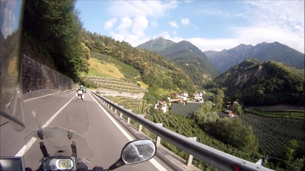 9115.jpg (321.68 KiB) 4564 mal betrachtet kurz nach Meran