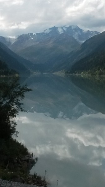 Gepatsch-Stausee (die Wolken täuschen, es war ein absolut genialer Tag!)