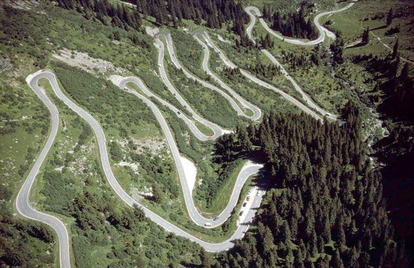 Quelle Austria Lexikon.jpg (108.43 KiB) 2377 mal betrachtet Silvretta Hochalpenstrasse Quelle: Austria Lexikon