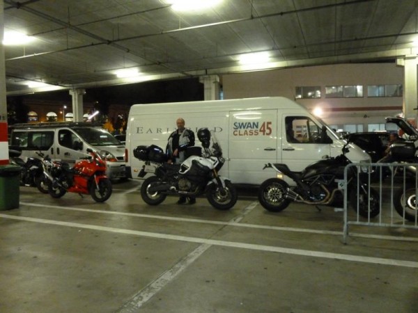 19.Wir warten aufs ....JPG