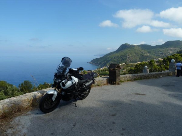 24.Steile Küsten.JPG