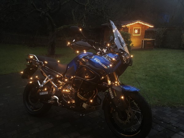 IMG_0708.JPG (132.26 KiB) 4364 mal betrachtet Frohe Weihnachten!