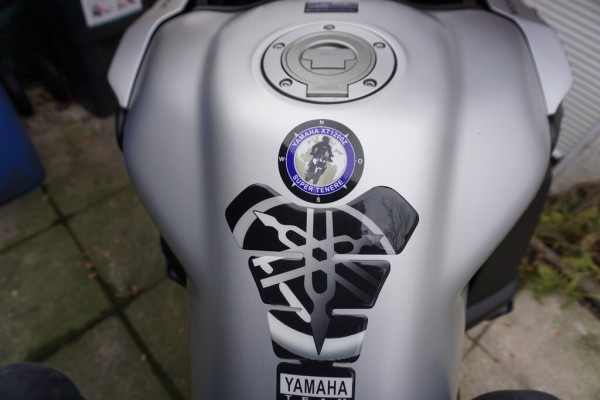 IMG_4555.JPG (124.86 KiB) 4360 mal betrachtet "Autoaufkleber" an der Super Tenere - Danke für's Foto Michael