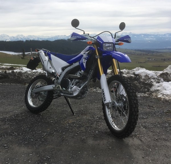 WR250R.jpg (167.72 KiB) 4067 mal betrachtet WR250R