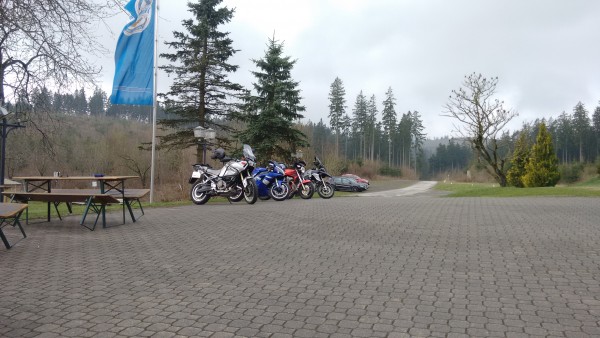 Bei Dieter auf der Alm.20170402_111543402.jpg (181.17 KiB) 3263 mal betrachtet Bei Dieter auf der Alm