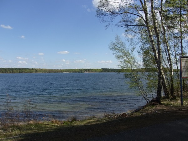am Senftenberger See..ein Schild warnt: Achtung, die Insel versinkt...