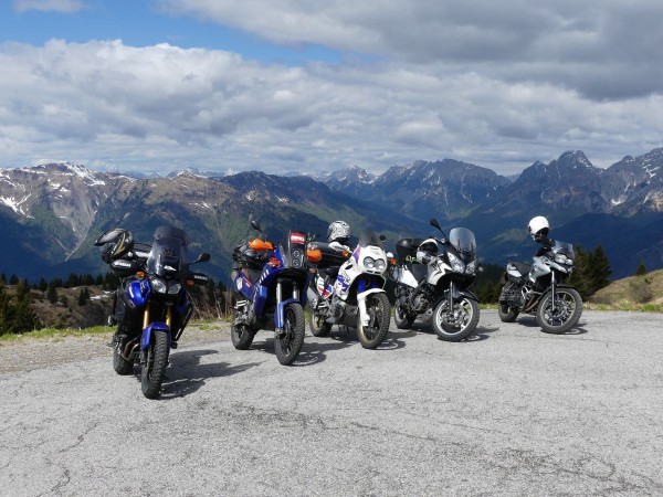 2016_05_Monte Zoncolan002.jpg (215.18 KiB) 4449 mal betrachtet Bis dahin alles ok...