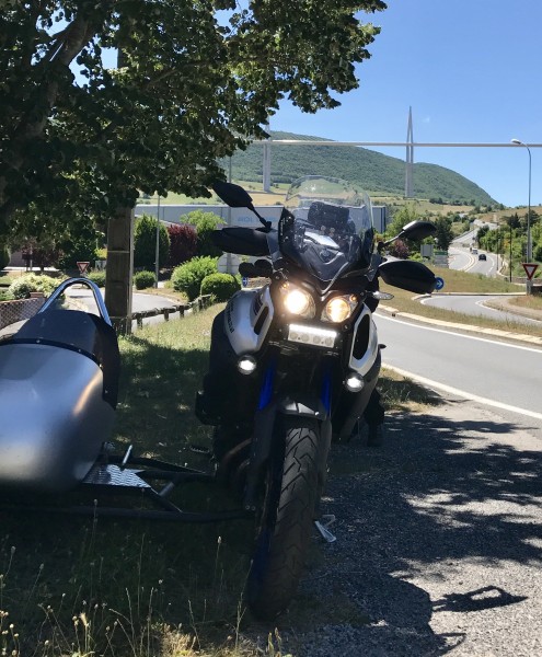 IMG_0647.JPG (165.25 KiB) 3642 mal betrachtet Viaduc de Millau