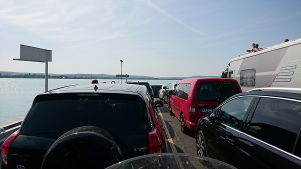 Auf der Balaton-Fähre