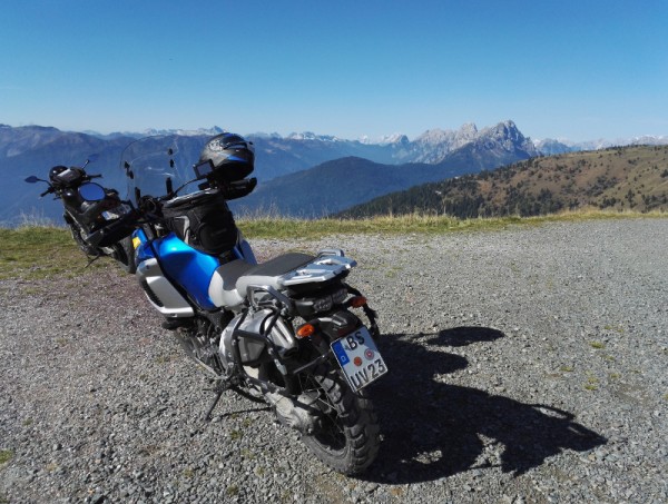 IMG_20170922_104151_klein.jpg (282.3 KiB) 3007 mal betrachtet Panoramica delle Vette Heute