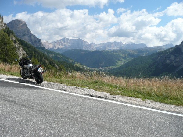 20100906-AltaBadia-Gemälde.JPG (133.12 KiB) 7203 mal betrachtet Alta-Badia-Gemälde von 2010
