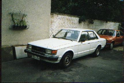 Toyota Carina.jpg
