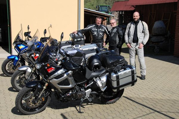 Memphis, acrosan und meine Wenigkeit in Jindrichuv Hradec