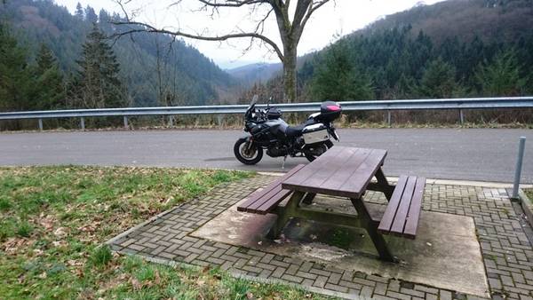 DSC_0236.JPG (268.31 KiB) 3584 mal betrachtet kurz vor der Grenze zu Luxemburg