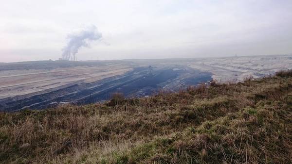 DSC_0252.JPG (83 KiB) 3101 mal betrachtet Noch ein großes Loch....