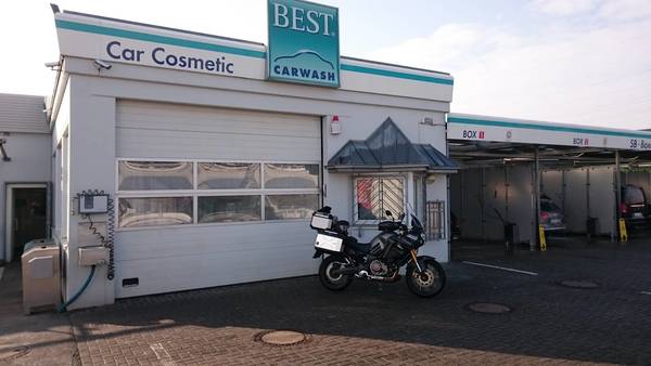 DSC_0259.JPG (193.62 KiB) 3203 mal betrachtet Waschen legen fönen...