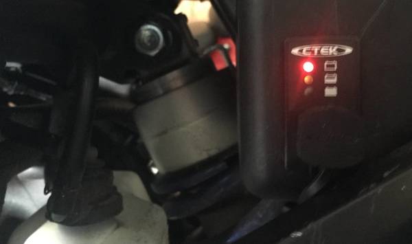 CTEK_Ladegerätanschluss.jpg (151.89 KiB) 4901 mal betrachtet CTEK Ladegerätanschluss