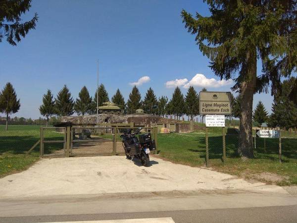 WhatsApp Image 2018-04-21 at 17.04.21.jpeg (141.56 KiB) 3185 mal betrachtet Unterwegs an der Maginot Linie