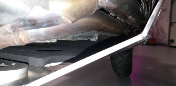 20181201_unten_Zwischenraum.jpg (115.05 KiB) 4078 mal betrachtet Zwischenraum