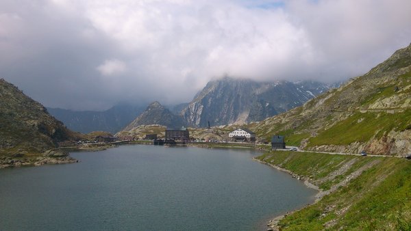 Großer Sankt Bernhard