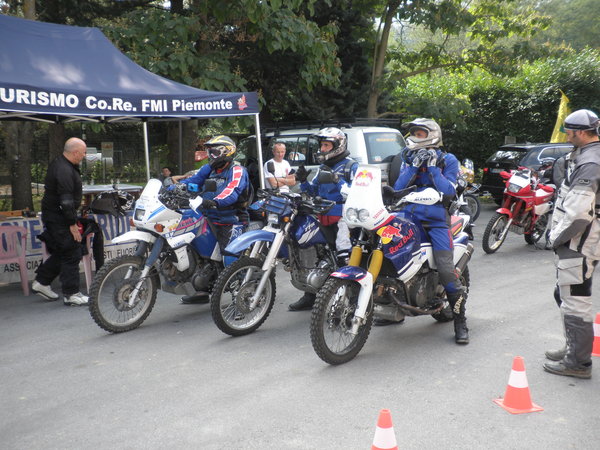 wieder ein paar Yamahas