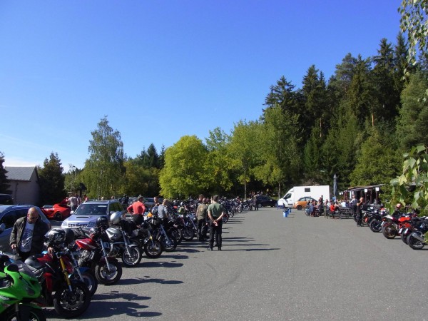 full house am bikertreff talsperrenblick...