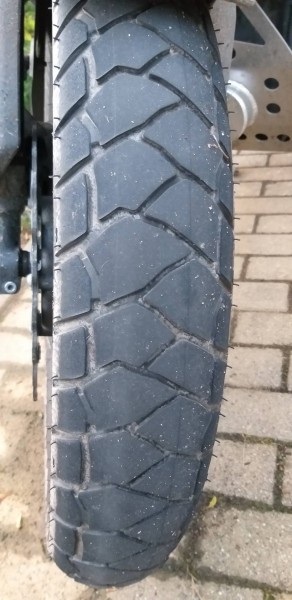 20191020_nach 8200km_vo.jpg (166.96 KiB) 6717 mal betrachtet nach 8200km vorne