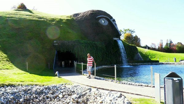 comp_Kristall Welten   (1 (2).jpg