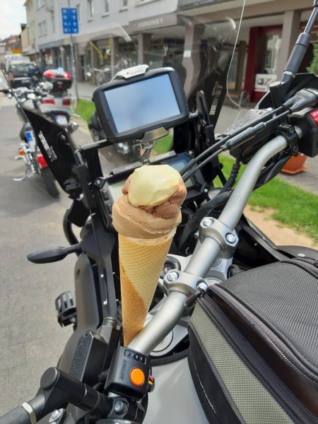 20200524_121247.jpg (306.03 KiB) 3057 mal betrachtet Muss auch mal sein