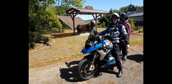 Heute mal die erste längere Tour durch den völlig überfüllten Harz gedreht