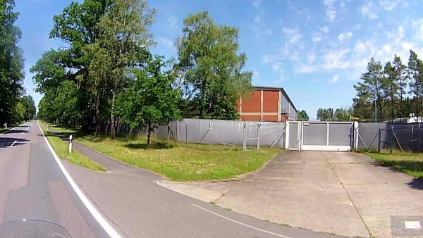 vlcsnap-00013.jpg (129.48 KiB) 3920 mal betrachtet Rheinmetall Testzentrum