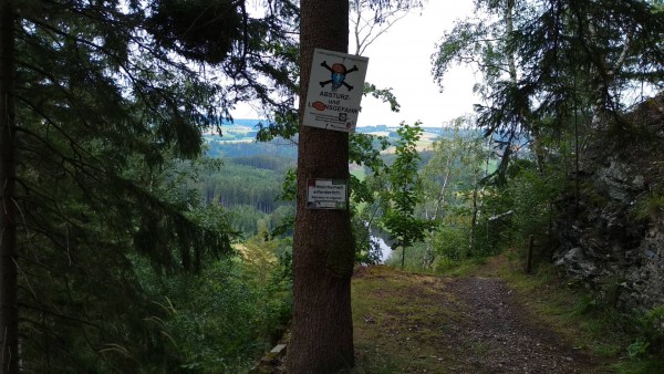 IMG_20200716_095309.jpg (389.89 KiB) 2600 mal betrachtet Immer diese Sicherheitshinweise