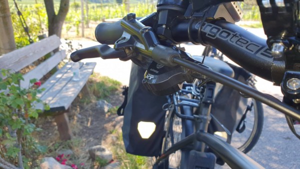 20200725_112257.jpg (192.09 KiB) 2270 mal betrachtet Bank bei Kaltern in den Weinberge