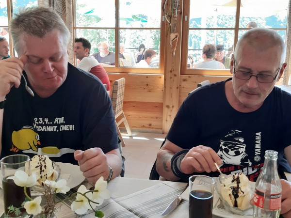 20200809_130011.jpg (282.64 KiB) 2417 mal betrachtet Für XT Fahrer nur das Beste