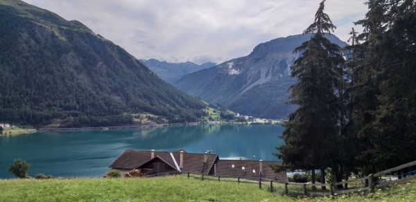 20200817_100246.jpg (212.79 KiB) 1732 mal betrachtet Reschensee von der kleinen Straße oberhalb