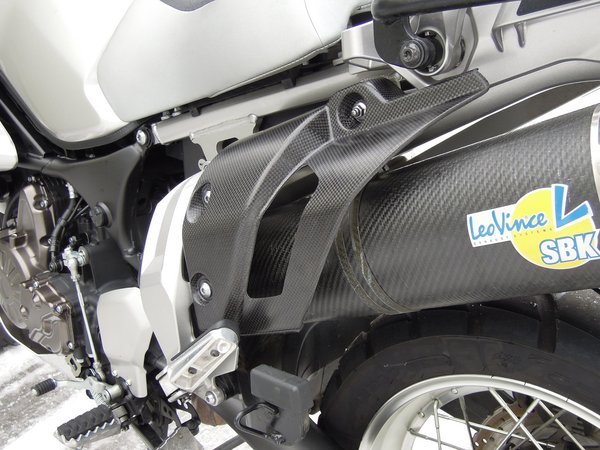 DSCN0906.JPG (137.98 KiB) 8607 mal betrachtet Schwarz ist natürlich auch optisch schlanker...