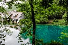 Wide_view_of_Blautopf.jpg
