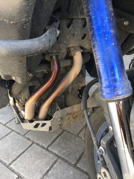 Dreck 2.JPG (181.49 KiB) 4453 mal betrachtet Dreck und Knös unterm Moped