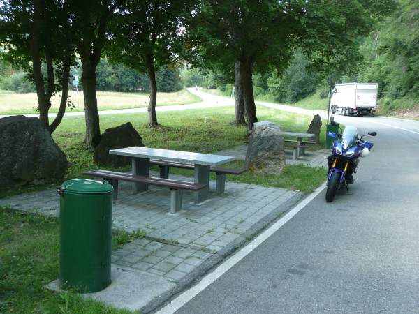 Bänke-B313-220705.JPG (299.76 KiB) 2676 mal betrachtet Staatl.gepr.