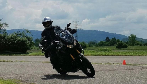 ab55d0d2-dd73-49a7-a58e-9818302e5e72.jpeg (132.81 KiB) 4729 mal betrachtet Sicherheitstraining in Offenburg