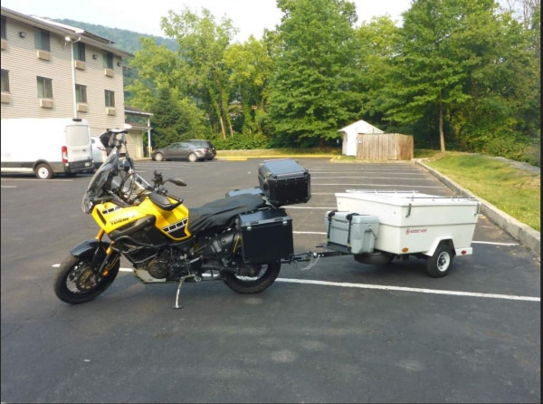 XT1200 mit Hänger.JPG (228.73 KiB) 3144 mal betrachtet XT1200 mit Hänger.JPG