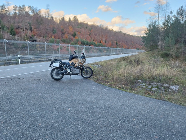 IMG_20231119_155550.jpg (828.88 KiB) 5133 mal betrachtet Eine schöne Runde gedreht.<br /><br />Gruß Heiko