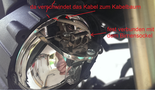 Birne mit fester Verkabelung.png