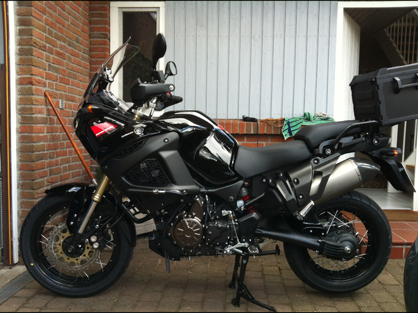 ....hier mal meine kleine Schwarze :-)